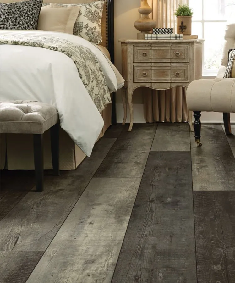 Bedroom Luxury Vinyl | Randy's Flooring